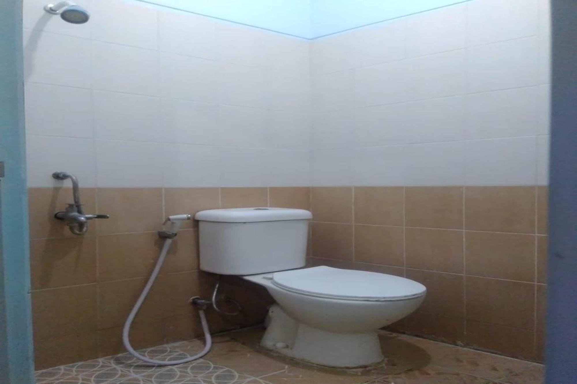 Oyo 90766 Gardenia Boarding House Hotel Purwokerto Eksteriør billede