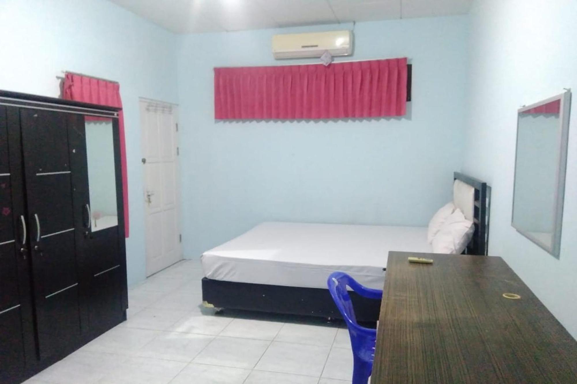 Oyo 90766 Gardenia Boarding House Hotel Purwokerto Eksteriør billede