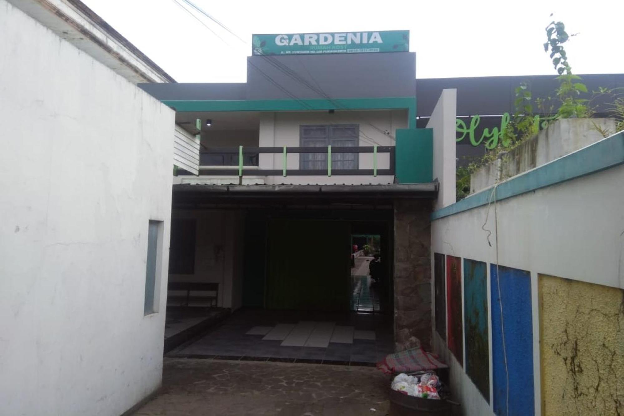 Oyo 90766 Gardenia Boarding House Hotel Purwokerto Eksteriør billede
